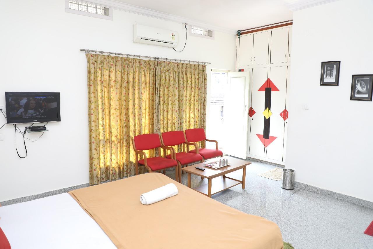 Hotel Queens Comfort Mysore Luaran gambar