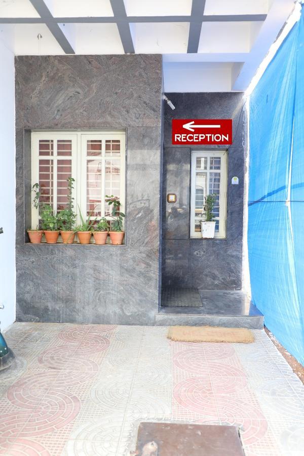Hotel Queens Comfort Mysore Luaran gambar