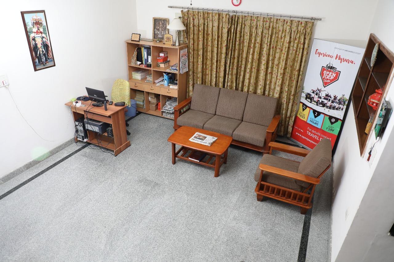 Hotel Queens Comfort Mysore Luaran gambar